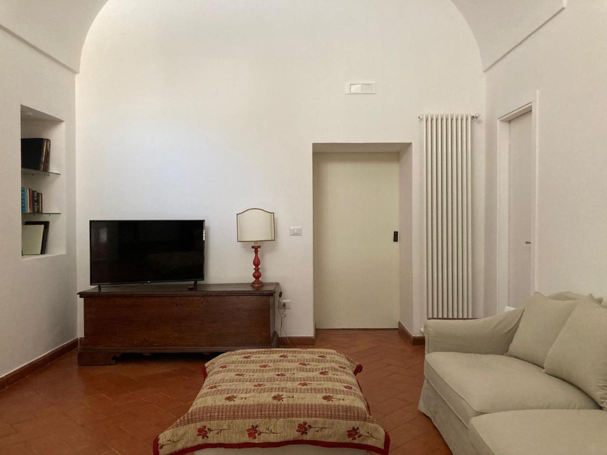 Gli Archi E Le Stelle Apartment Brindisi Exterior photo